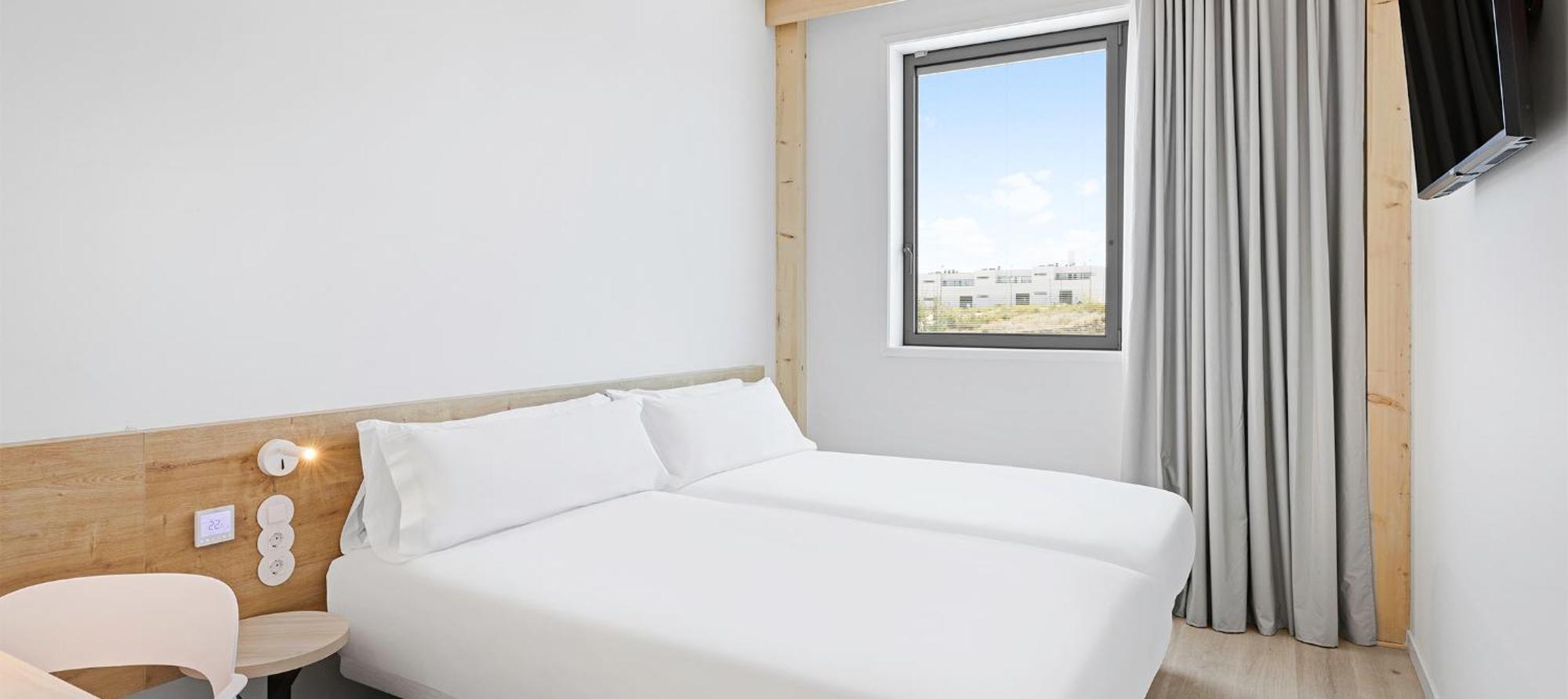 B&B Hotel Madrid Tres Cantos Exterior photo