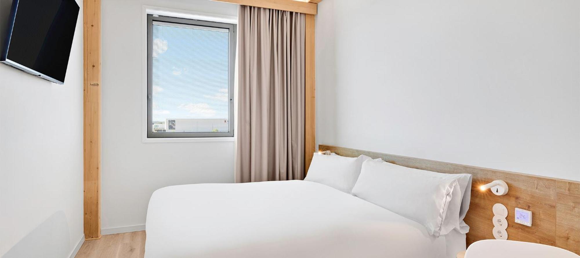 B&B Hotel Madrid Tres Cantos Exterior photo